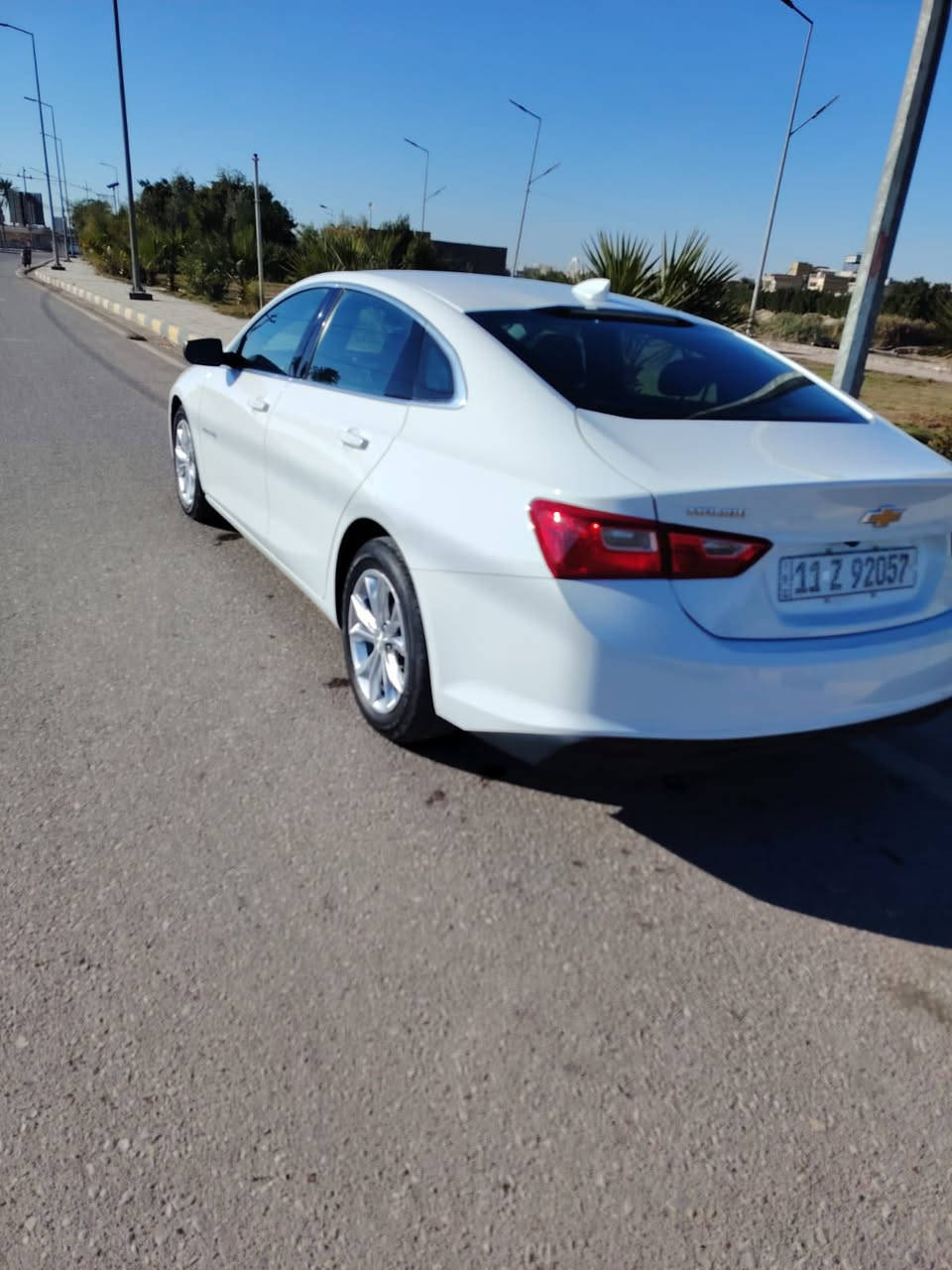 سلام عليكم 
شوفرليت ماليبو ٢٠٢٣ 
فئة LT رقم بغداد معوقين السيارة جديدة حادث تبديل بنيد فقط صور الحادث موجودة بالمنشور السعر 135 مكان السيارة ميسان للاستفسار الاتصال ع الرقم التالي ***********
