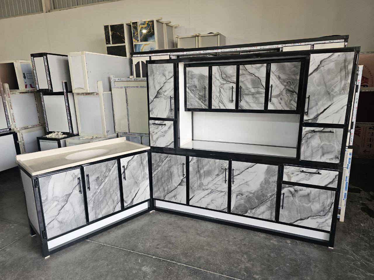 ما عليك بس  احجز والطلب يوصل لباب بيتك 🤗🌹🤗..
كاونتر #دبدوب ارضي وملحق مترين  مع  سنك متر و20 مرمر
💥 (المنيوم سوكي)💥

كاونتر مترين ارضي وملحق مع سنك متر و٢٠ مرمر . 

♥️♥️السعر 300/ الف♥️♥️

التوصيل،🚚🚚

بغداد داخل  مجاني

15 /اطراف  بغداد 

15//رمادي +فلوجه + كربلاء +بابل

25// مركز واسط  
50//أطراف واسط
25 /الديوانيه +النجف
35//ديالى
35/ السماوه+  الناصريه+  العماره + البصره

🔴🔴🔴🔴🔴🔴🔴🔴🔴🔴🔴
خدمة توصيل فقط المحافظات المذكوره 
للحجز والاستفسار مراسلة البيج أو وتساب


**إذا كنت صاحب هذا الإعلان وتريد حذفه لأي سبب، رجاءا أرسل رسالة إلى الدعم الفني**