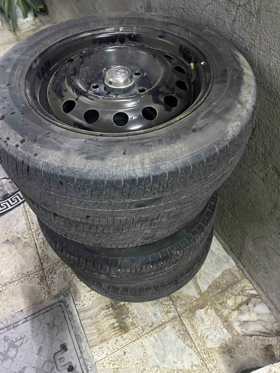 سلام عليكم تارات وياله كاملات لبيع مكاني بغداد الشعله حجم 15 ***********
