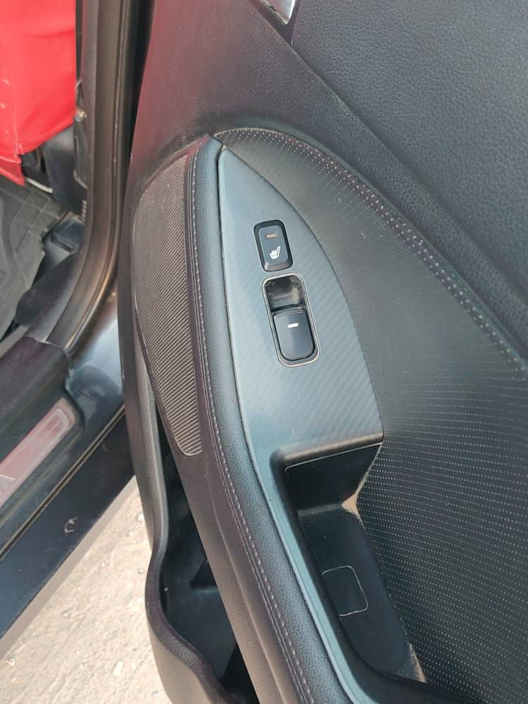 كيه اوبتيما امريكي  تبديل بنيد فقط السعر 105$ فول مواصفات فتحه بصمه ابواب وتشغيل  فتحه سقف بنوراما فتحتين  تبربد خلفي امامي  تبريد تدفئا بالكشن كشن كهربائيّ  تحكم ستيرن فول شفتات كشن جلد
شاشه كامره بلاد دواره مكينه تيربو 2000تبريد شغال بس ضعيف  اشاره بالمرايه اشاره ترحيب  ويل كب رياضي حجم 17سياره Vip حداديه جديده عربانه الخلفيه توني شاده الدبلات خلفي امامي جديد *********** العنوان ناصريه المركز 
ملاحظه السياره رقم بغداد باسمي ناصرية, ذي قار
