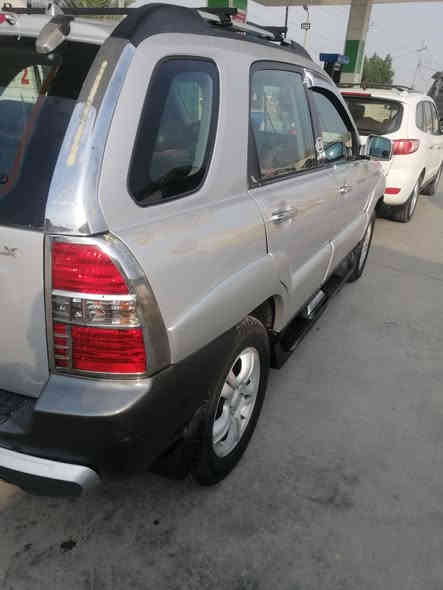 السلام عليكم كيه سبورتج رقم بغداد مديل ٢٠٠٧ كفاله عامه عده البنيد شبرين صبق خان بني سعد *********** السعر 110
