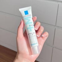 لاروش بوزيه • ايفيكلار+ • ٤٠مل