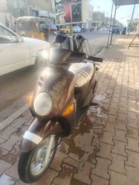 فله بلاديه ماشيه5000 دراجه نضيفه مكينه حلوه  بس الكفر مالته تعبان شويه...