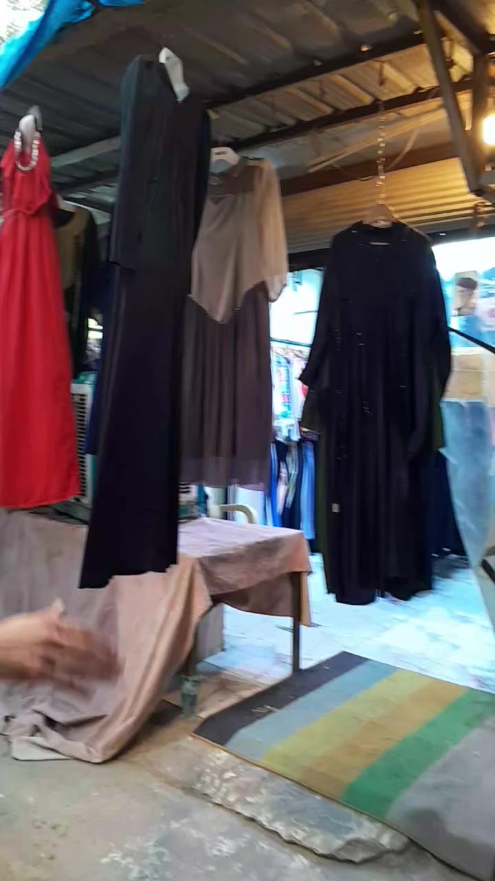 السلام عليكم
محل للبيع عدم التفريغ عنوان المحل بغداد البلديات سوق الميت سوق الجديد 
للإستفسار إتصال على الرقم ***********
