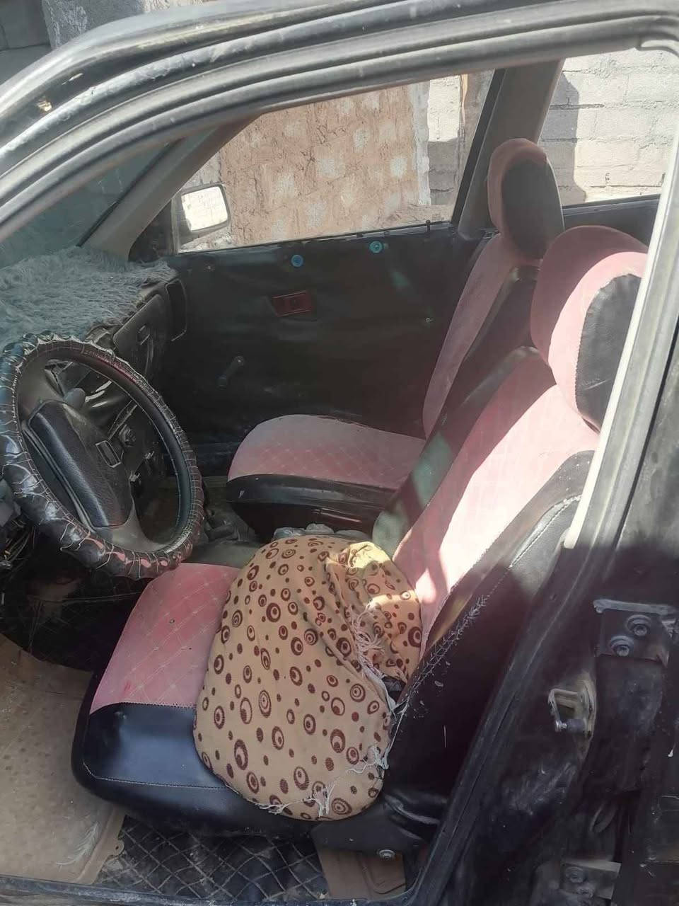 السلام عليكم
سيارة للبيع أو مراوس
سيارة جاهزة صدر جديد 
تخم تاير جديد
كير جديد 
محرك بي بداية بخار
شرط التحويل
شرط الغرامات
السعر 15وبيها حك الجيه
العنوان :صلاح الدين 
للاستفسار:***********/
***********رقم الواتساب تكريت, صلاح الدين
