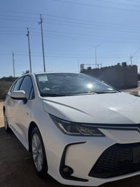 كورلا موديل 2025 هايبرد مكفولة كفالة عامة السيارة جديده ماشيه 9000فقط ...