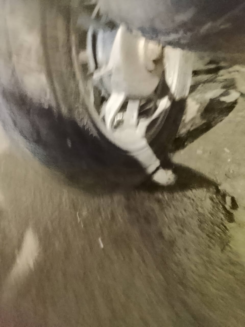 ماكس عدله للبيع كفالة عامه كلها ختم واحد ويه المكينه كلها بلادي خرسه
شراي اتصل *********** وتساب 
العنوان بغداد شارع حيفا 
السعر 650 وبيها مجال
