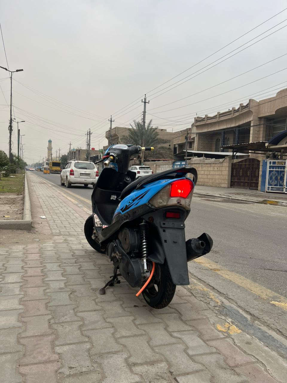 السلام عليكم ماكس عدله مال رمبه صار فتر من نزلته وهسه عتازيت ومضايق كلش واريد ابيعه كله جهازه ومناقصه شي وقبل فتره بدلت تايرات مال باله اصليات كلشي شغال كهربائيات مكينه برغي ممطخوخ بيه مكينه بلاد خرسه متسمع اله صوت دراجه مال بيت يعني مراكضه 
ورايده ب550وكلش مستعجل 
عنواني بغداد الشعب شارع الصحه 
***********
