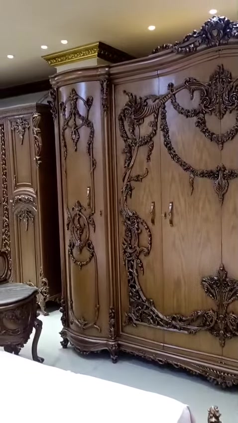 بيتك يستاهل لمسة مختلفة ،💥مع حسام جمعه للاثاث العالمي اختار الاناقه اللي تعيش معاك مش بس شكل 👌💯
تصميمات عصرية تناسب كل بيت 💯💯
ألوان هادئة ومريحة للعين 🎨
جودة تفضل زى ما هى سنين طويلة ❤️
خلى كل ركن في بيتك يحكى زوقك 🫶
واختار الراحة قبل أى حاجة 💥
عروض مميزة لفترة محدودة 💯👌
حسام جمعه راحتك تبدأ من هنا دائما مميزين 
للتواصل واتساب 00201040899991
لينا وكيل معتمد وكالة فى بغداد في الكراده داخل


**إذا كنت صاحب هذا الإعلان وتريد حذفه لأي سبب، رجاءا أرسل رسالة إلى الدعم الفني**