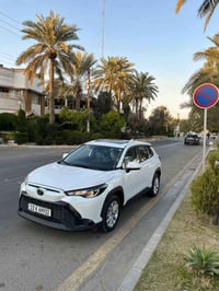 فرونت لاندر ٢٠٢٥ هايبرد محرك ٢٠٠٠ ماشية ١٦ الف كيلو مواصفات : فتحة ، ب...