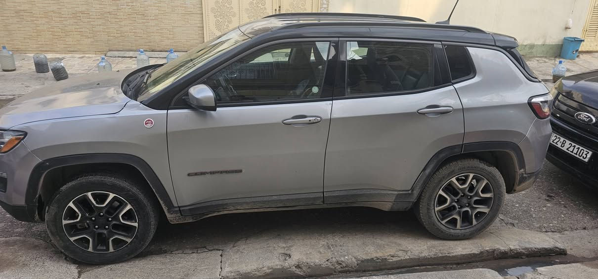 جيب كومباس ٢٠٢١
٥ قطع صبغ 

سعر ١٢٥ ورقه 

مكان سياره اربيل  *********** / ***********
