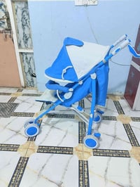 عربانة طفل