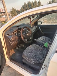 شيفروليه افيو • ٢٠١١ • صبغ باب خلفي