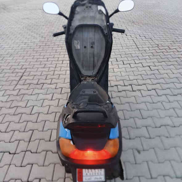 السلام عليكم
للبيع دراجة فراشه سرعه 140 شلعه معدل فول منضومه بانزين كلها جديده كهربائيات كلها شغاله اشاير شغاله دبلات جدد بك لايت شغال لايت شغال هندر دفره وحده سلف شغال دراجه خرسه شرط ماتسمع بس صوت الصالنصه تايرات جدد قبغ بانزين جكمجه جنطه كله علسويج استانه تعليك كفرات بلاديه مو تجاريه كامله مكمله خير من الله وصور كدامك المكان ناحيه الاسحاقي مركز ناحيه السعر300 وبيه مجال حك الجيه.
للاتصال علرقم ***********
