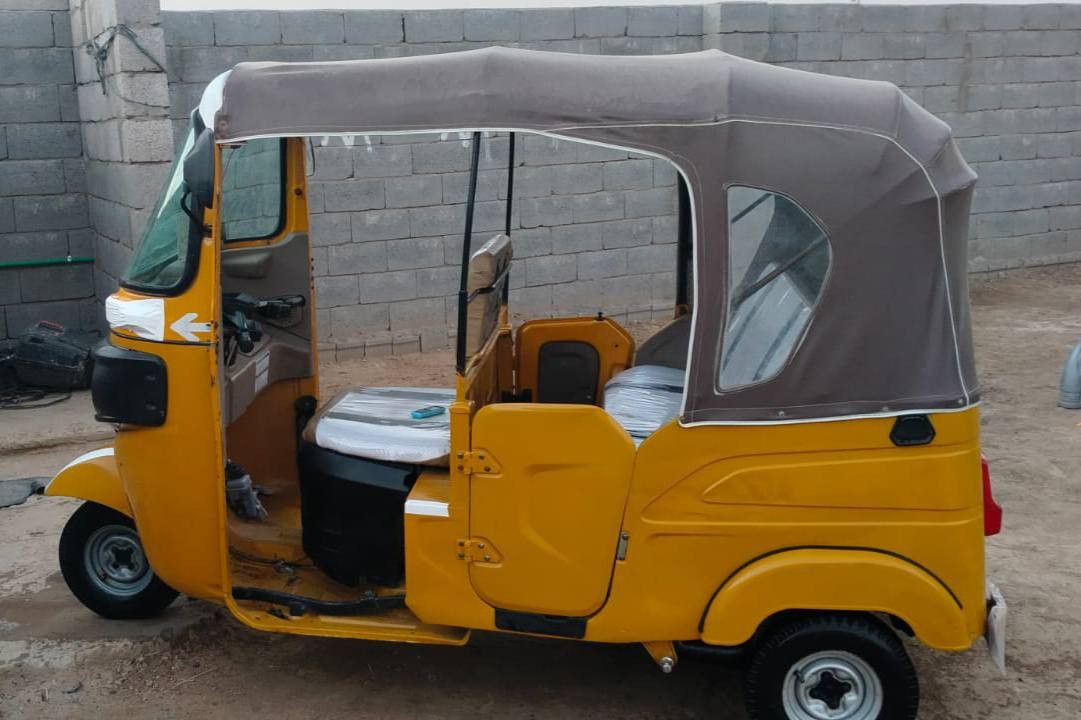 السلام عليكم تكتك للبيع 2021 شهر 11رقم بصره تحويل ثاني يوم السعر 6و600بيه مجال للشراي مكان ناصريه 
***********
