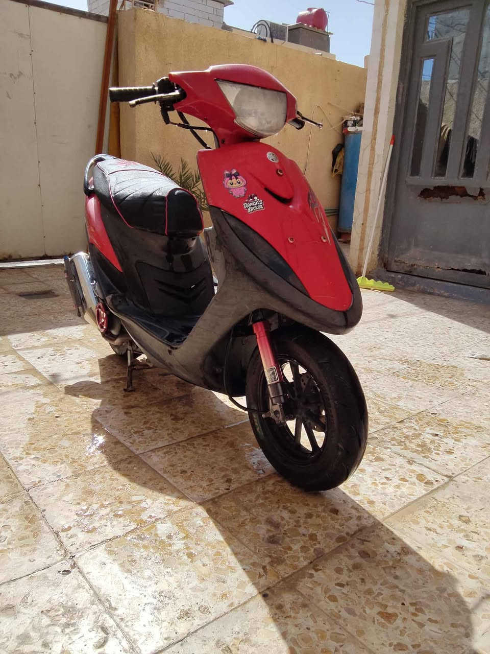 سلام عليكم ماكس عدله بوشه بلادي مامفتوحه دراجه مكفوله كفاله عامه دراجه مامتعوبه نضيفه مثل ماوضح بل صوره دبلات رياضي صالنصه ام صجمه دراجه عوزه ترتيبات بسيطه وهاذه رقمي اليحب يتصل ***********
