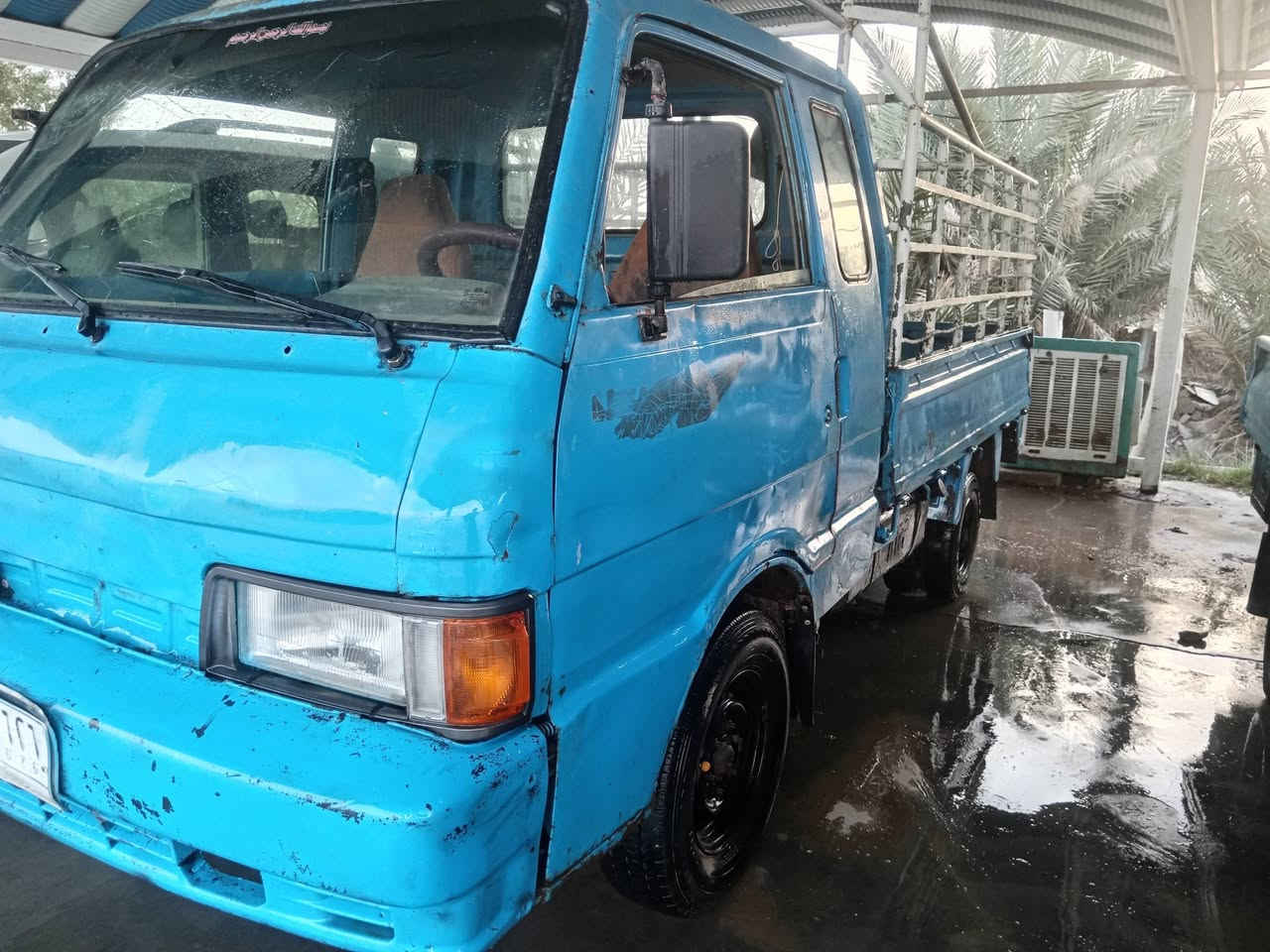 سلام عليكم لبيع كيا مديل 94مكفول شاصي ومحرك مشروط خرفته حلوه تخم تاير كهربائيات كله شغاله العنوان الديوانية مهناويه الاستفسار ***********
