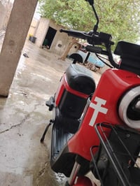 بايسكل شحن فول نظافه  شرط شرط الكهربائيا فول نضلفه الشراي يتصل ٠٧٨٧٣١٧...