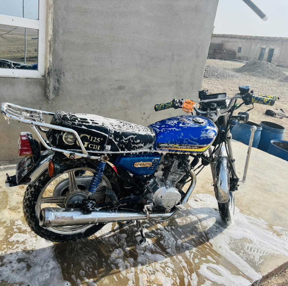 دراجه للبيع سيفان 2019 (***********)  تواصل واتساب فقط 🩵
