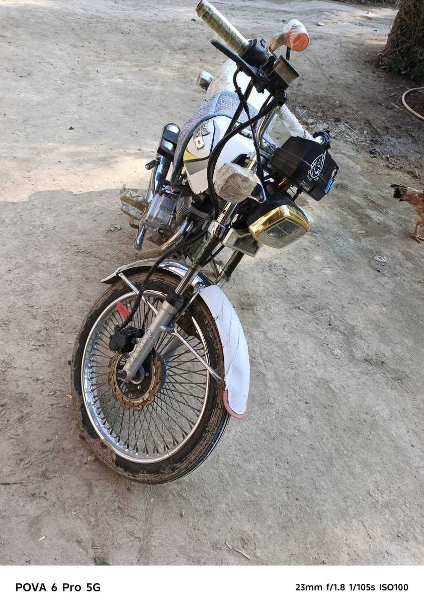 للبيع كلشي مابيه كامله اوراق كامله مالت جني  22 موديل سعره 500 بيه مجال***********
