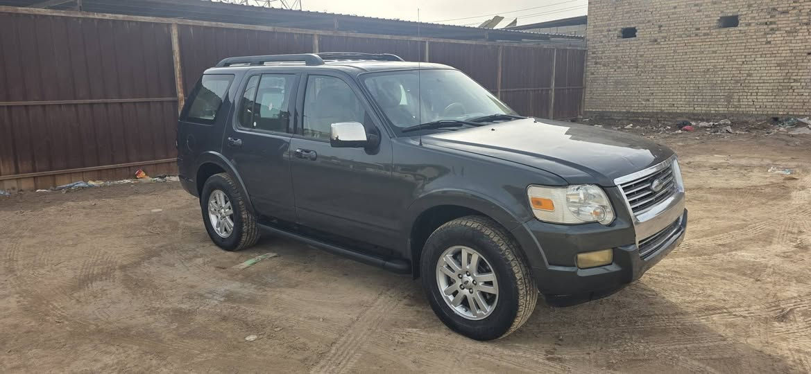 سلام عليكم فورد اكس بلور مديل 10للبيع اومراوس سيارت خليجيه ومكفوله ر ***********
