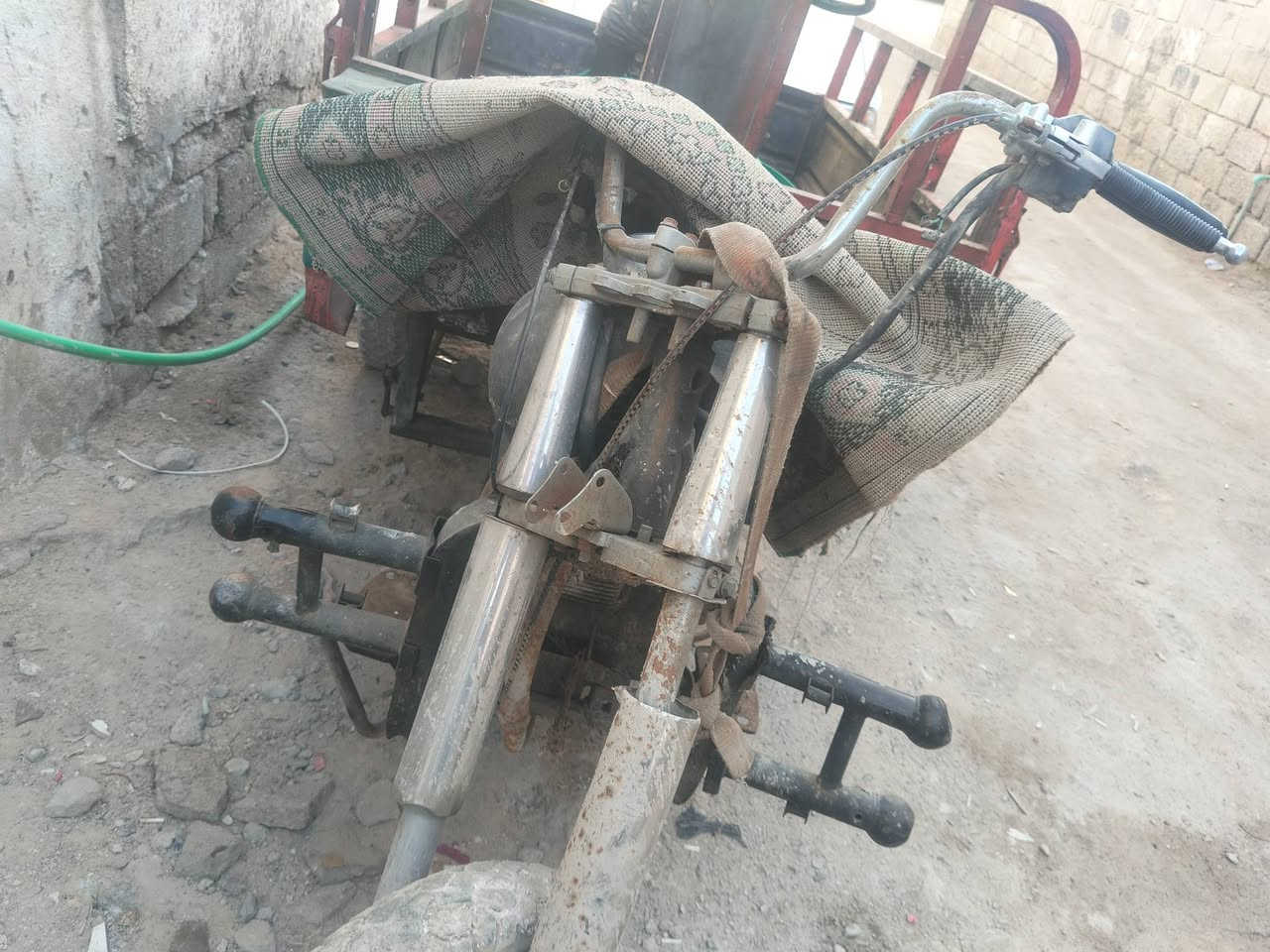 ستوته لبيع وراق سنساخ وراقه ضعن عدي 600 وبيه مجال ***********
