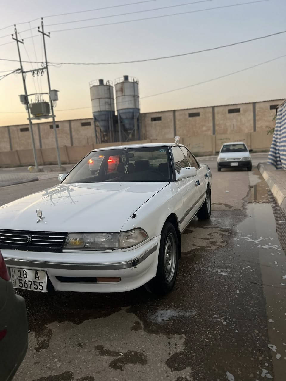 سلام عليكم مارك موديل ٩١ رقم انكليزي بسمي تحويل ثاني يوم مكينه كير كهربايات ماناقصها شي بس تبريد السعر ٤٠ وبيها مجال بصيط الهاتف ***********
