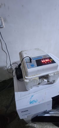 حاضنة 24 بيضة • فول أوتوماتيك • السليمانية