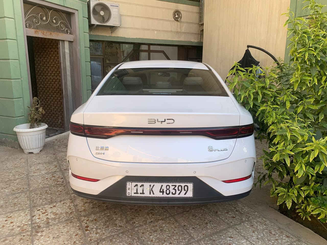 Byd

byd كن بلاص - داخل ابيض 

رقم بغداد بأسمي 

مكفوله كفاله 

ماشيه 37000 الاف

داخل زيتوني

بصمه + تشغيل عن بعد

حساس خلفي + كاميرا 

بقيه المواصفات معروفه 

السعر 18 مليون و 300الف 

  العنوان بغداد العامرية 
للاستفسار 
***********
