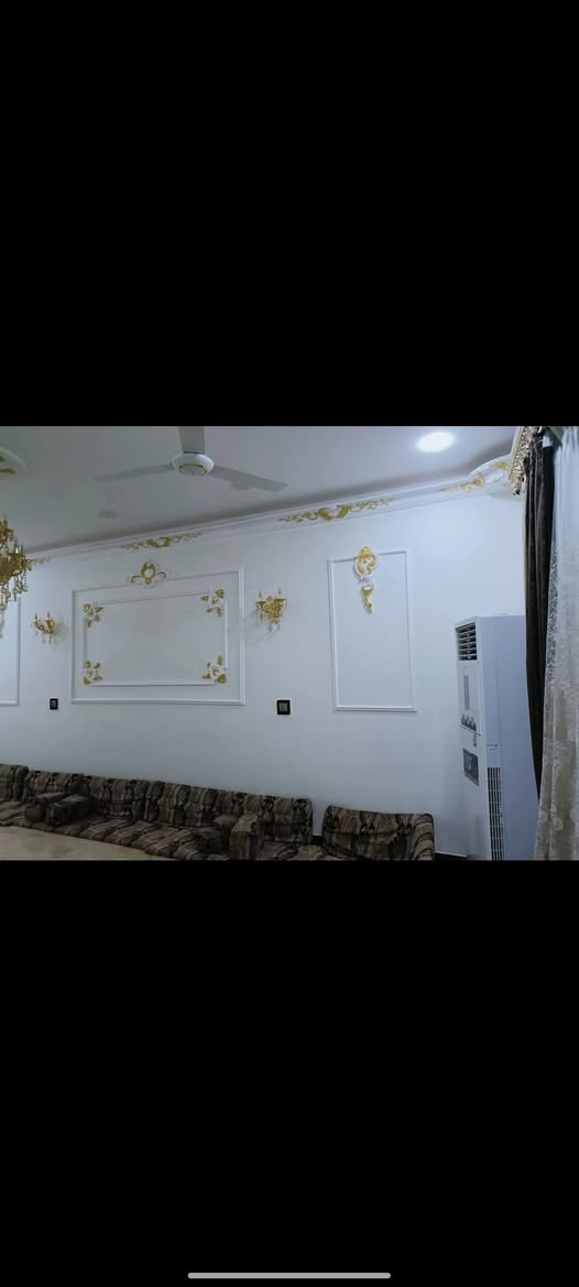 سلام عليكم بيت البيع 200متر طوابق3 8غرف نوم
مطلوب سكان 40 مكان البيت حي ريدو بناه جديد بيت  حديث لستفسار وتساب ***********
