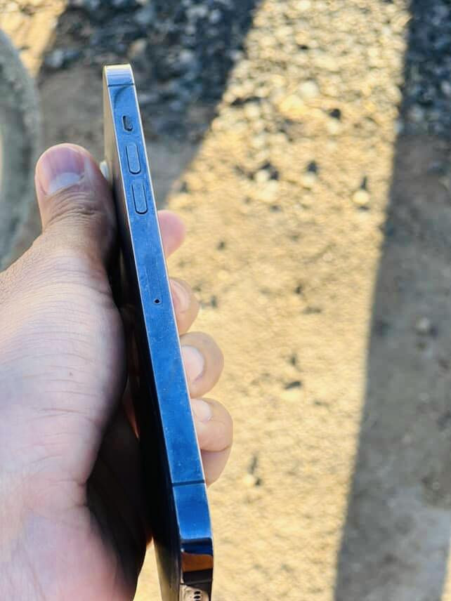 السلام عليكم
ايفون ١٤ برو ماكس شرق اوسط ماستر جهاز مكفول  كله بلادي على فحص. فقط ضهر بي فطر وماماثر على شي بطارية ٩٣ بلادي سعر جهاز خاص مكاني ديوانية ***********
