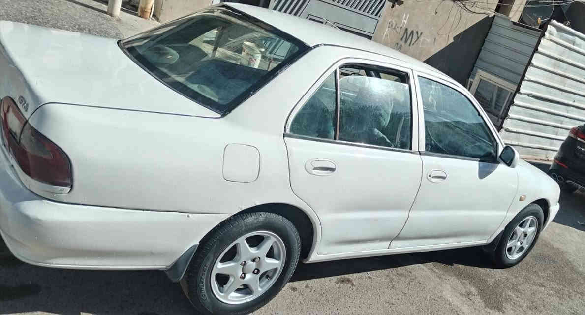 السلام عليكم
للبيع بروتون ٢٠٠١ بابل مشروع وطني بأسمي مكان بغداد كير اوتوماتيك محرك بحاله جيده السيارة نوزل.
دوشمة جديده وتغليف ارضية جلد
السيارة مصبوغة عام لا گص ولا تبديل
السعر النهائي ٣٨ 
***********
