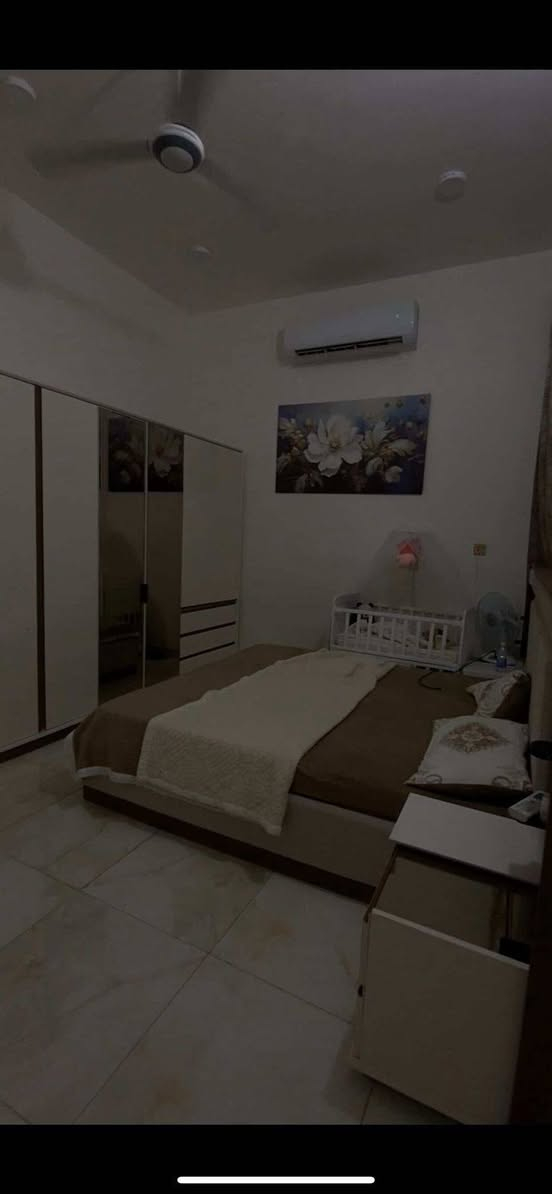 السلام عليكم
غرفه نوم للبيع استعمال قليل وكلش نظيفه


**إذا كنت صاحب هذا الإعلان وتريد حذفه لأي سبب، رجاءا أرسل رسالة إلى الدعم الفني**