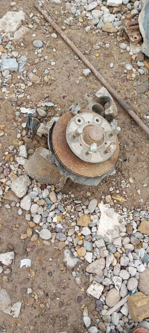 اكسل كيا بسته للبيع وابواب وجام ودرع وفجوج كاملة ***********
