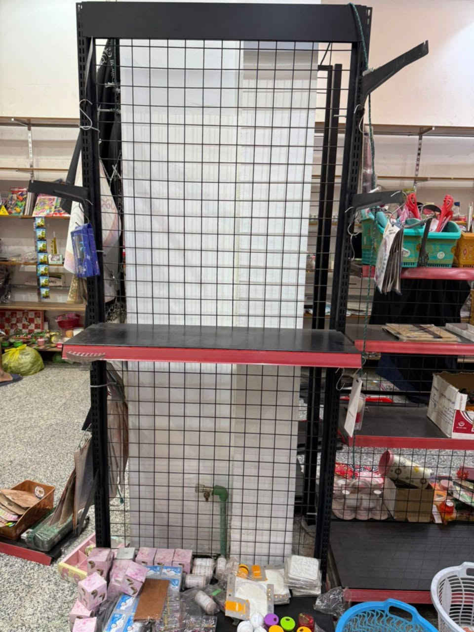 الرفوف والستاندات وعربانه للبيع 
السعر مليون ونص 
العنوان بغداد الحرية


**إذا كنت صاحب هذا الإعلان وتريد حذفه لأي سبب، رجاءا أرسل رسالة إلى الدعم الفني**