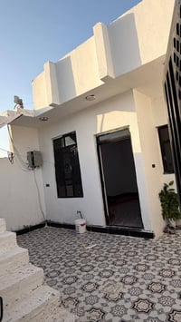 الرمادي الشراع • ٢٠٠م • طابق واحد
