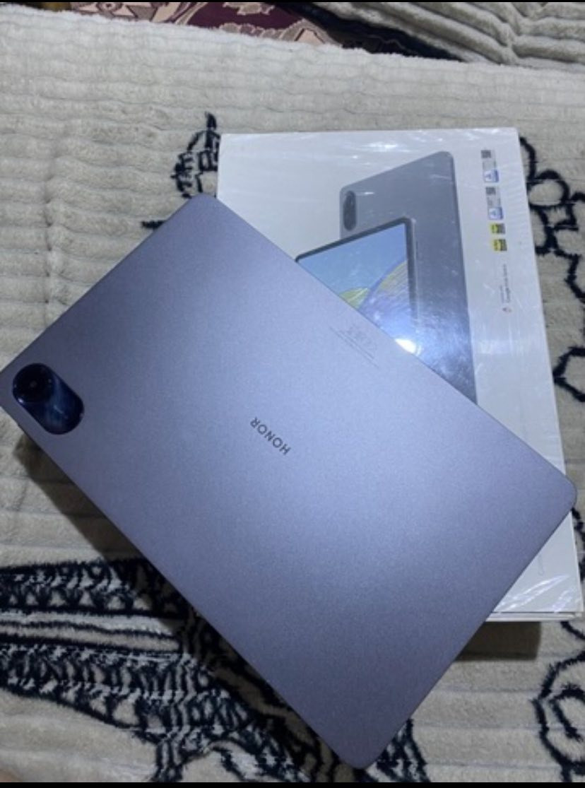 سلام عليكم للبيع ايباد هونر باد 9x
ذاكره 128 استعمال قليل نضيف كلش
ملحقاته مامستعملات السعر180
***********)واتساب فقط
