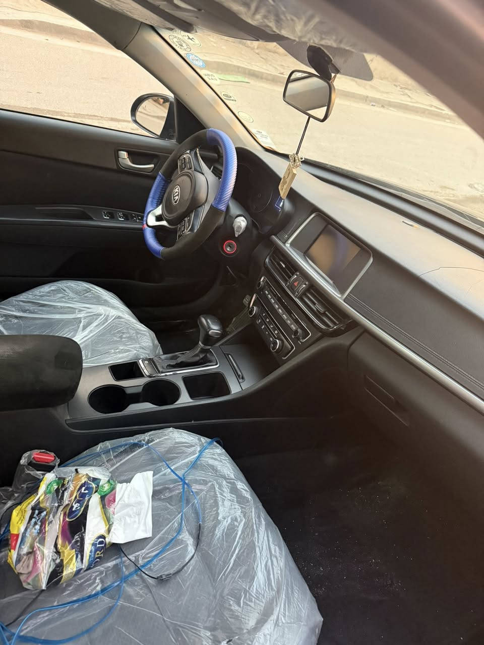 عندي 18  شاشه كبيره  حادث جاملغ وبنيد مبدل من امريكا  حساسات رادارات جانبيه تبريد ايكو سبورت كشنات كهربائيه محرك ممفتوح وكير مكفولات  سياره خير من الله  بأسمي تحويل مباشر مابيها قطرة صبغ مكفول
السعر 120 وبيها مجال رقم اربيل
مكان بغداد البياع  ***********
