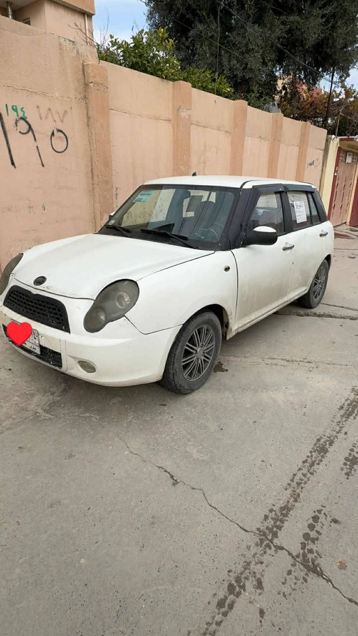 ليفان 320 موديل 2012 بأسمي رقم نينوى الماني 
ضرر جملغات الامامي وباب بدون دواخل . شاشه تاب ومضخم صوت وباقي مواصفات اليفان معروفه .
السعر 40 وبيها مجال 
شرط التحويل 
***********
***********
