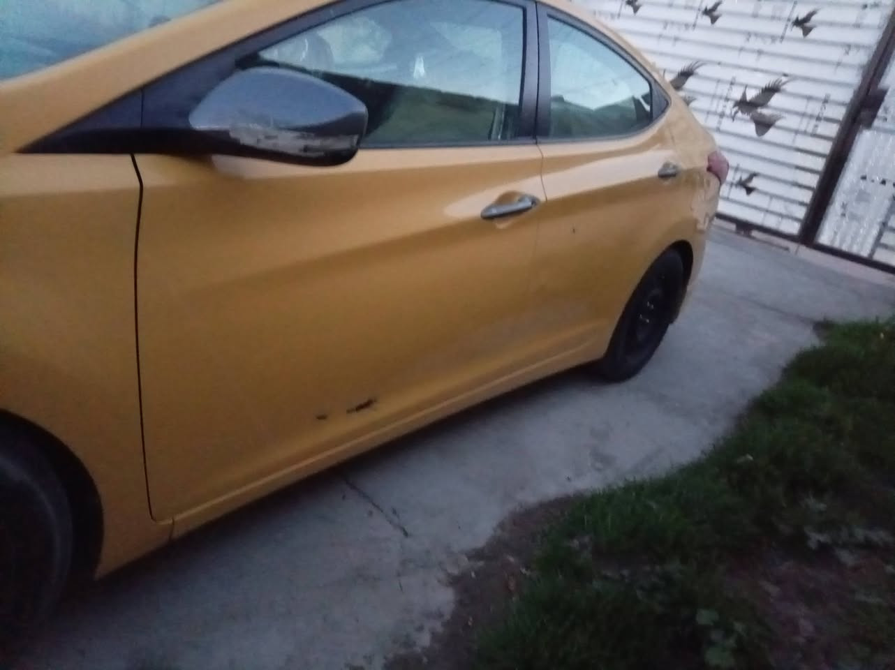 سلام عليكم ورحمة الله وبركاته
النترا للبيع موديل ٢٠١٣ نص فول
يعني فتحه بلقماره كشنات جلد
كشن كهربائي تدفه بلكشنات اشاره بلمراي
مكينه دوش ٢٠٠٠ كير ومكينه خير من الله
صدر جديد تبريد غير شغال تدفه شغاله
حادثة جاملغ امامي امبدل
بدون دواخل اسياره ماشيه ١٤٦
استخدام شخصي اسياره عندي من ٢٠١٧
رقم انكليزي بغداد بسمي امصفره
هيئه غرامات داخله هزه جديد
تحويل كبل مباشر 
مكاني بغداد اسعر ١٠٥ وبيه مجال حك اجيه
رقم اتلفون  ***********
