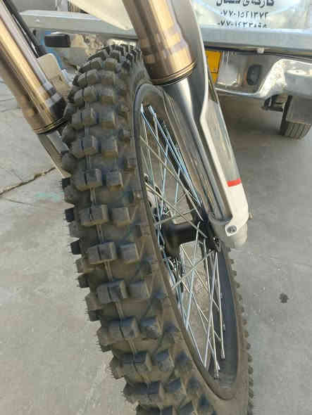 كل شيء مكتوب ومبيّن، رحمة الله والدي الي مايجرب السعر.
بسم الله ما شاء الله.
السلام عليكم أصدقائي.
الموقع: السليمانية.

 CRX350 متوفرة
متحرك 600 كم
 السعر11,50 دولاروبیها مجال
تاريخ خروجها: 8/10/2025

الماطور ما زال بحالة السفر، واليوم أول تبديلة دهن له بعد الشركة، وتم تعبئته بنزين سوبر فقط، مع وجود مفتاحين و العقد .
المانيفست كامل

السعر مناسب جدًا مقارنة بمواصفاتها
للجادين فقط، الرجاء الاتصال:
0770 524 8761

تحياتي لكم يا إدمن الغالي
