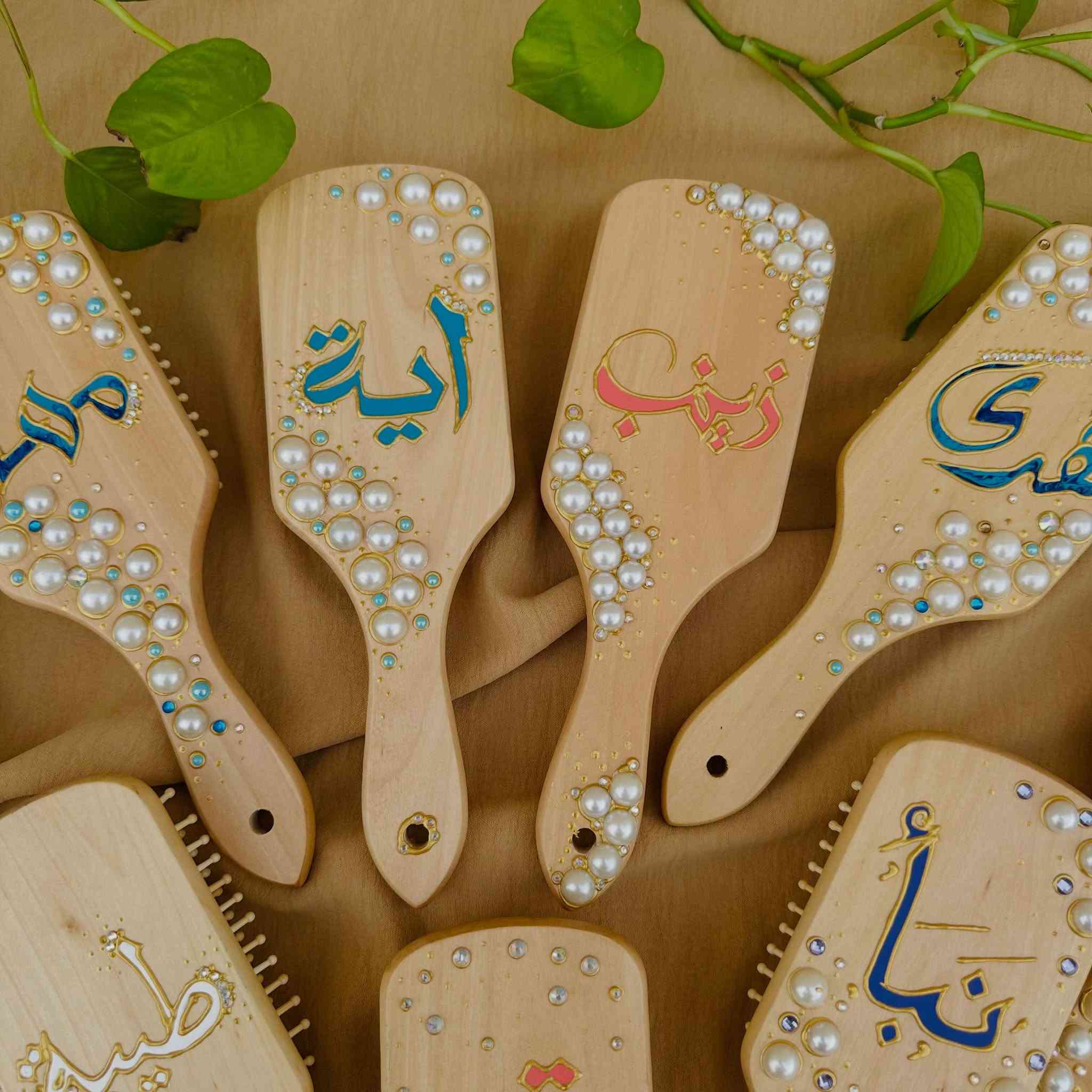 خلو مشط شعركم مميز بأسمكم وجميل مثلكم🥹💛✨
الاسم حسب الطلب ✨
وبسعرمناسب 
التوصيل لكل المحافظات ب٥وبس🚚✨
للحجز خاص💛
'
'
#اكسبلور_explore #exercise #explore


**إذا كنت صاحب هذا الإعلان وتريد حذفه لأي سبب، رجاءا أرسل رسالة إلى الدعم الفني**