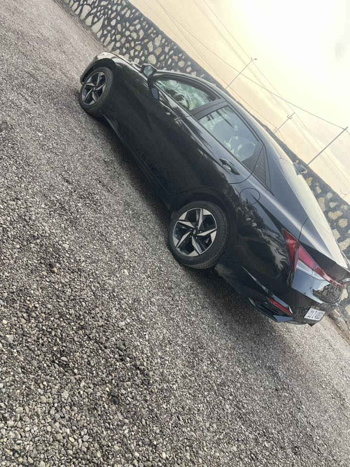 السلام عليكم
النترا ٢٠٢٣ امريكي
بغداد بأسمي
بيهة صبغ فقط ربع البنيد الي موضح بالصور والجاملغ بارد
ماشية ٢٦ الف 
فول مواصفات عدة الفتحة
بصمة بوب بصمة تشغيل تشغيل عن بعد
اوتو هولد
رادار امامي خلفي
اوتو ستوب
مانع انزلاق
تحديز مسار
كشنات تدفئة 
للاستفسار
السعر ١٥٥ وبيها مجال  
***********
