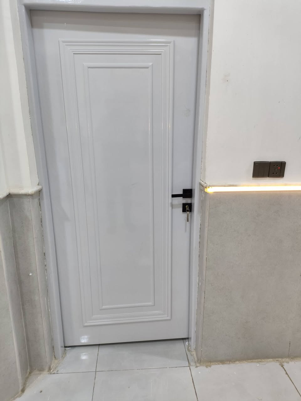 مساء الخير والعافيه متابعين الصفحه 
تم تسليم الزبون ابواب صاج خمسه ملم وجهين 
الصبغ حراري مال سيارات 
الفقل تركي 
نجاره علي كاضم 
بابل الحمزه واتساب ***********
