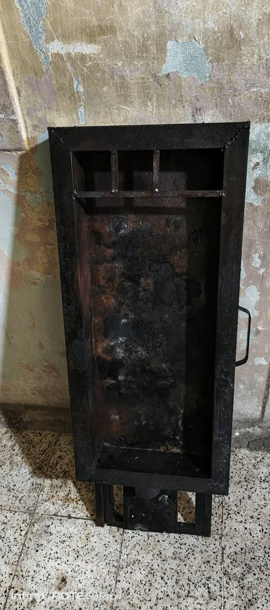 السلام عليكم اجا رمضان شهر الطاعة وهذا المنقل حديد ثقيل ويصير جنطة ويطبق بس حظر تكتك وكبابك واشوي السعر ٤٥ العنوان موصل


**إذا كنت صاحب هذا الإعلان وتريد حذفه لأي سبب، رجاءا أرسل رسالة إلى الدعم الفني**