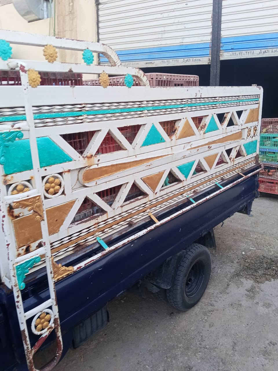 محجر للبيع سعر 250 و بي مجال
***********
