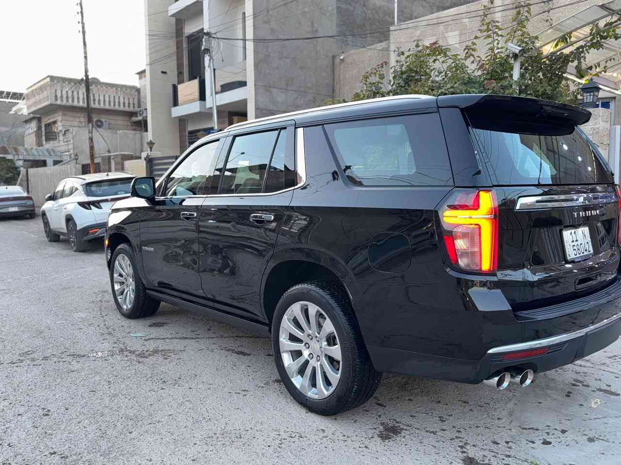 الســلام عليــكم
اللهم صلي على محمد وال محمد  

تاهو 2023 برايمر خليجيه وكالة المنصور

رقم بغداد بااسمي شخصيآ وعلى ايدي جديده جدا  
 
فول مواصفات 
بانوراما وجلد وكراسي كهرباء ورادارات وجكات وداتو شو وخمس كامرات ويل عالي فول الفول السياره 

مكفوله من الصبغ والبارد فقط كم رصعه سويتهن BDR وممبينات ابدا 

ماشيه 30 الف كيلو متر

السعر 56.500 $ 

مكاني بغداد حي البنوك شارع الكنيسه

للاتصال📞
 ***********
