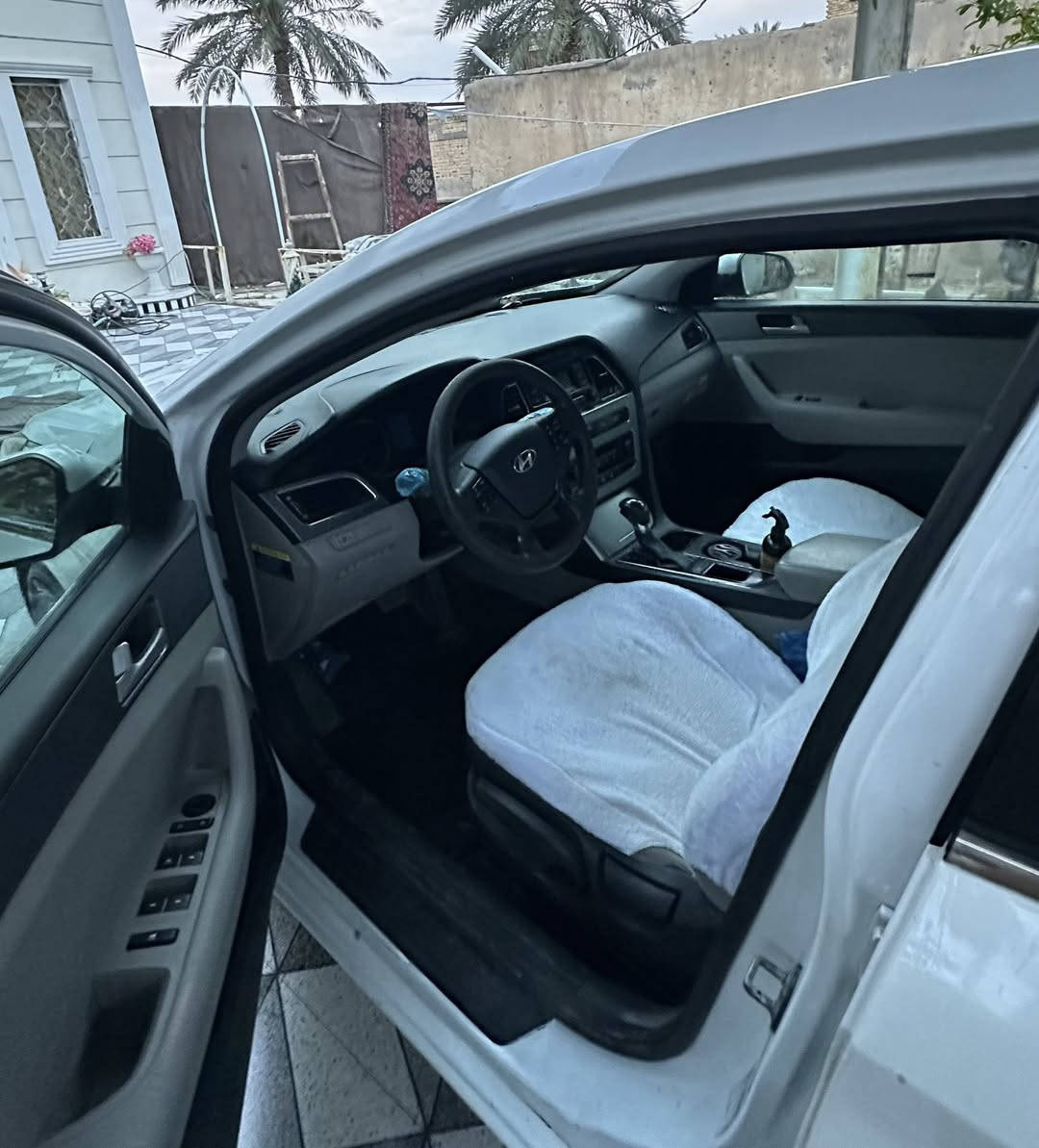 السلام عليكم سوناتا 17 اصل بانزين بانزين
كص جنطه 
مكينه كفاله 
كير كفاله 
تبريد كفاله 
باتري جديد 
تاير جديد 
تحكمات ستيرن 
مثبت سرعه 
غرفه كارتون 
السياره جديده وصورها تحجي عنها 
السعر 60وبيها مجال 
العنوان ذي قار 

***********
