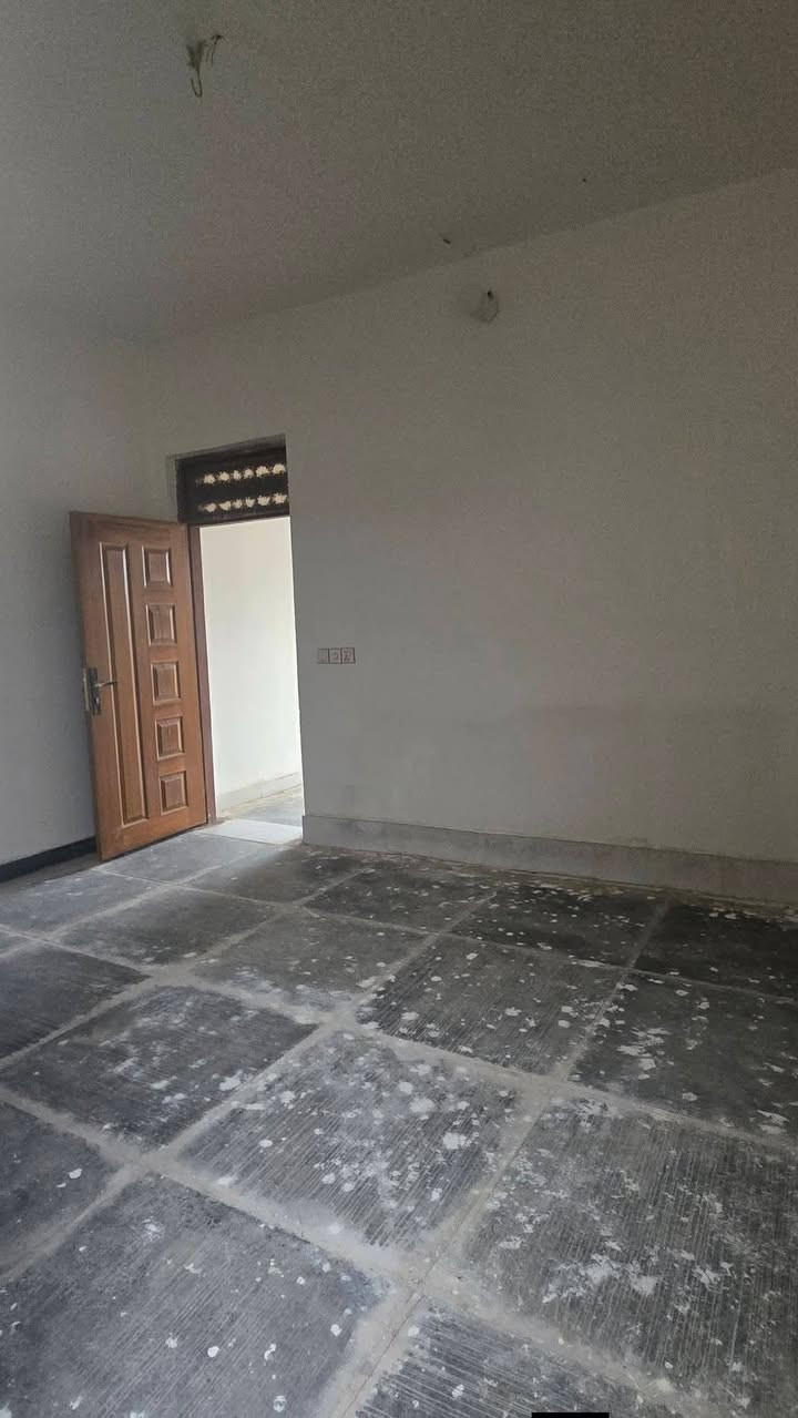 ⭕ بيت للبيع طابو زراعي سند 25 )(مشمول تطويب
⭕️المساحة 100متر
⭕️العنوان الدار  / التقية الثالثة _ قرب مجمع الروان
⭕️بناء البيت 2025
 ⚜️السعر 35وبي مجال
—————————————يوجد دبل طابوق مع البيت
           تـــفـــاصـــيـــل الـــدار 
(الاساس كونكريت السقف عكادة )
⚜️ غرفة
⚜️صالة 
⚜️مطبخ 
⚜️مجاميع صحية 
⚜️طارمة  
ــــــــــــــــــــــــــــــــــــــــــــــــ
​——————————————-
#متابعة_الصفحة
#نستقبل_جميع_عروضكم
———————————————————للاستفسار مراجعه مكتب المدينه التقيه3 الفرع المقابل لمعمل غاز الديوانيه او الاتصال
 *********** واتساب
‏‪0783 027 9730‬‏
