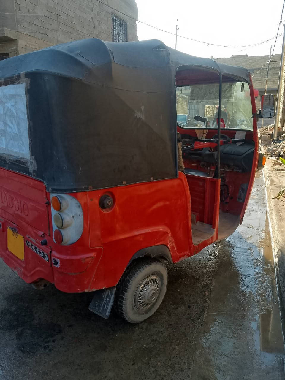 سلام عليكم تكتك بياحو للبيع مديل 18تكتك نضيفه بعنه الكلمه مكينه مكفوله لاتنقيص ولا تبخير خير من الله طسه حلوه تخم تاير قطرت خياس مابيها تكتك بلاديه بيها بس هاي ضربه بصفحه موضحه بصوره معروضه ب 1900مكاني بغداد البلديات رقم الهاتف ***********الاستفسار ماموجود علنت تحياتي
